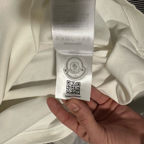 White Tsirt moncler and Palm angels collab - Picture 8 of 8